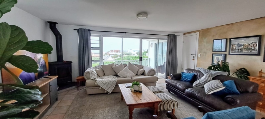 4 Bedroom Property for Sale in Vermont Western Cape